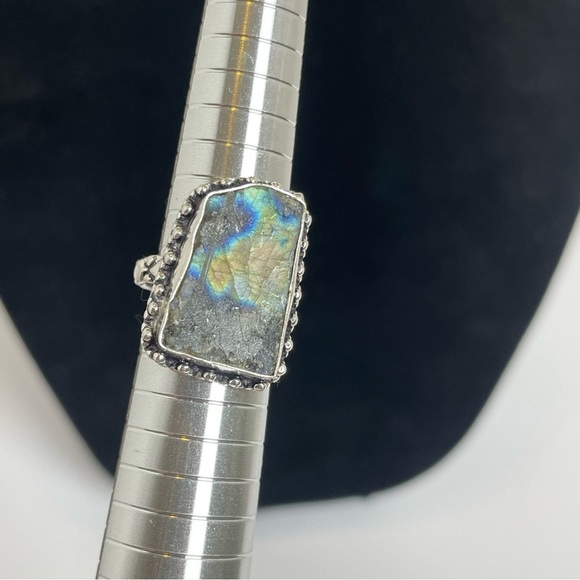 Silver Tone Gray Labrodite Stone Ring Size 8 - Picture 8 of 8